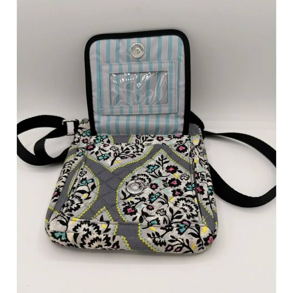 Vera Bradley 